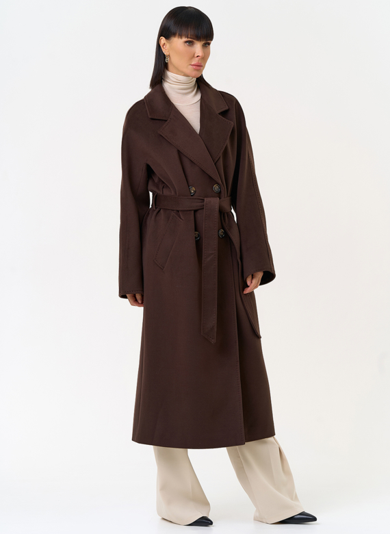 Женское двубортное пальто с поясом