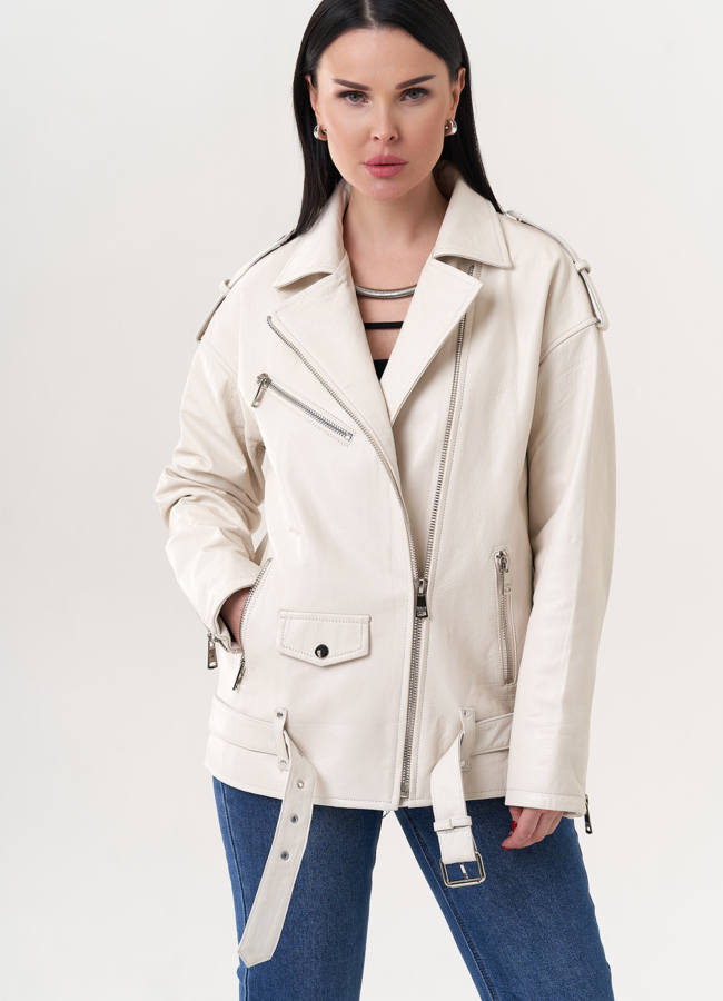 Светлая куртка 