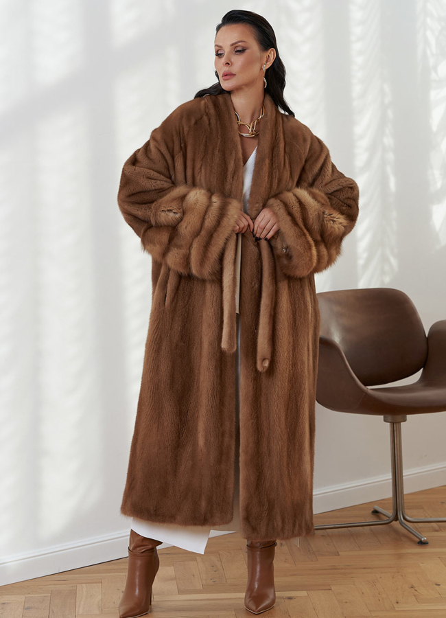 Женская шуба из скандинавской норки модель № 31204 в кредит