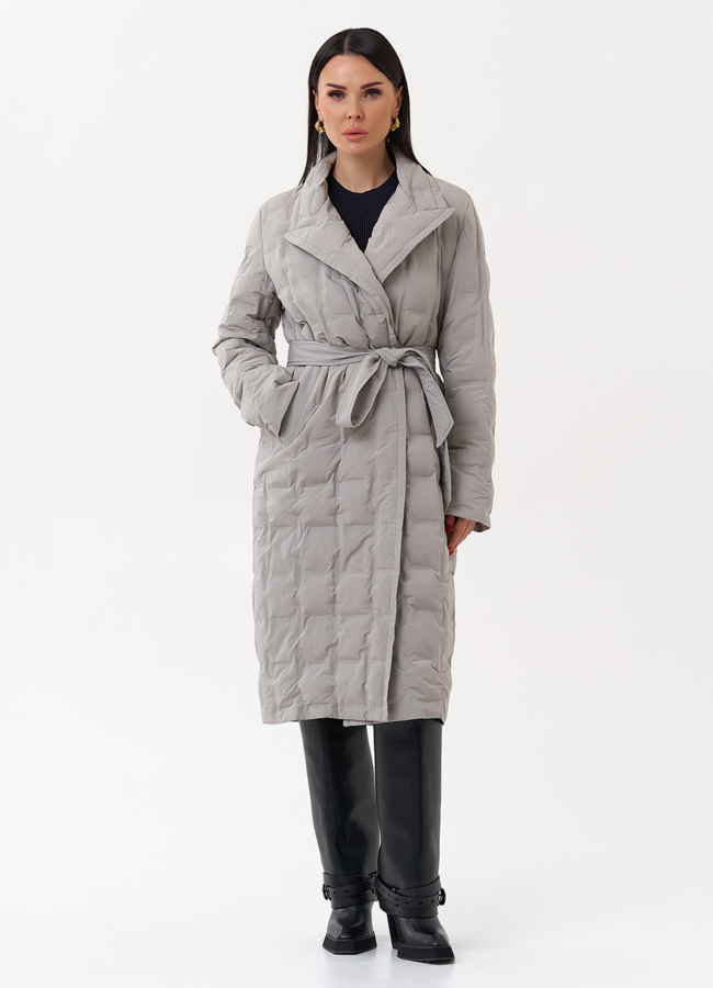 Женское утепленное пальто с английским воротником модель № 29899 в кредит