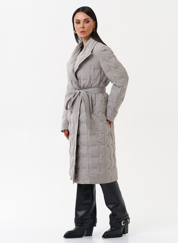 Женское утепленное пальто с английским воротником