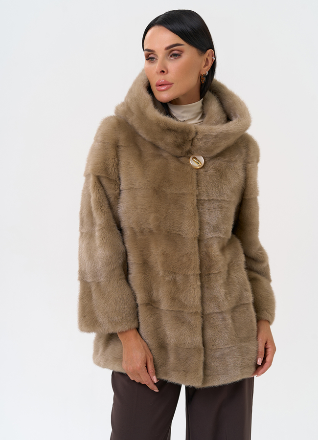 Поперечная норковая шуба с капюшоном модель № 31331 универмаг малина