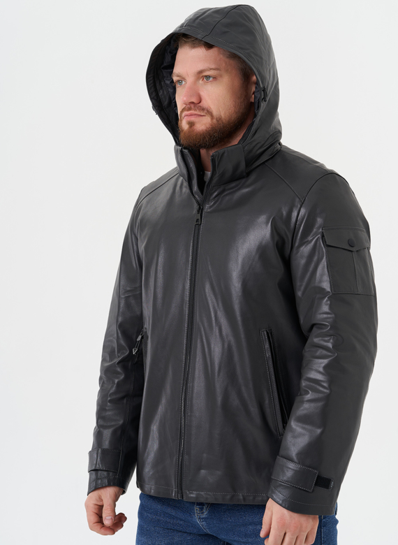 Куртка из натуральной кожи с капюшоном